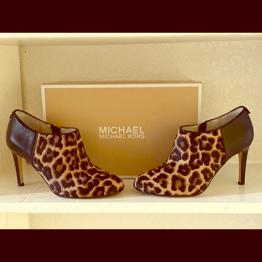 Michael Kors ankle boots printed haircalf